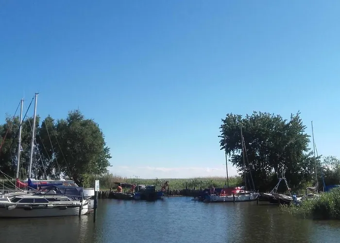 Lod - Berliner Stube Privatunterkunft Ostseebad Kölpinsee